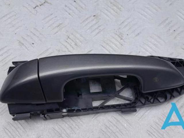 Ручка задньої двері зовнішня ліва 95853120500G2X PORSCHE
