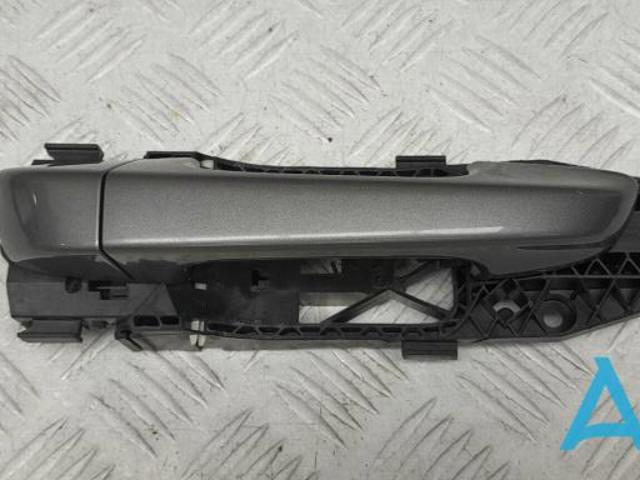 Ручка задніх дверей зовнішня, права 95853120600G2X PORSCHE
