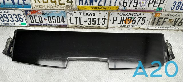 Антикрило на багажник 960305SA0A NISSAN