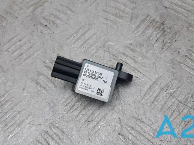 Датчик подушки безпеки 97061822102 PORSCHE