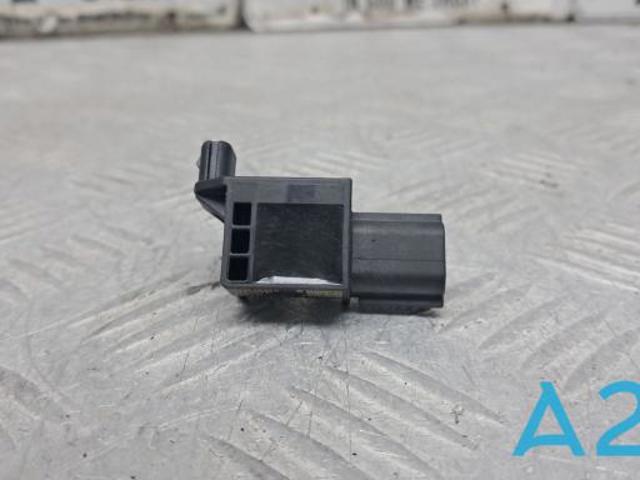 Датчик подушки безпеки 988306RR8A NISSAN