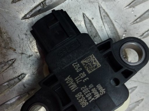 Датчик подушки безпеки 988361MA0A NISSAN
