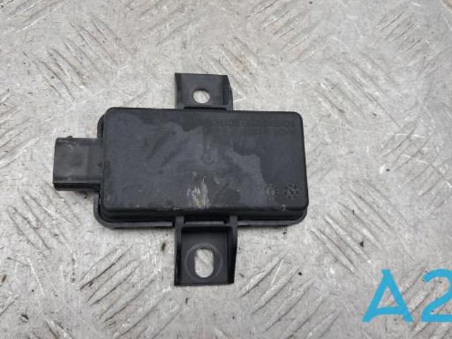Блок системи контролю тиску в шинах A0009006907 MERCEDES