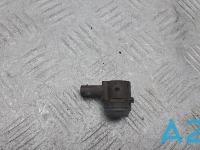 Датчик парктроніка бічний A0009055604 MERCEDES