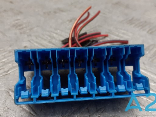 Коробка запобіжників A0055459901 MERCEDES