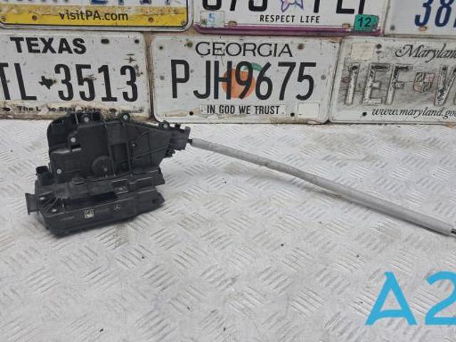 Замок задньої дверї, правої A0997309400 MERCEDES