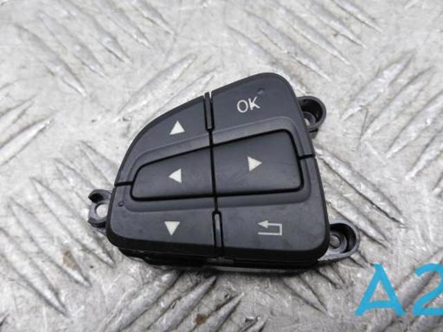 Блок кнопкових перемикачів рульового колеса A09990506009107 MERCEDES