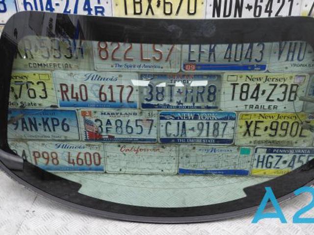 Скло автомобільне заднє A1176700180 MERCEDES