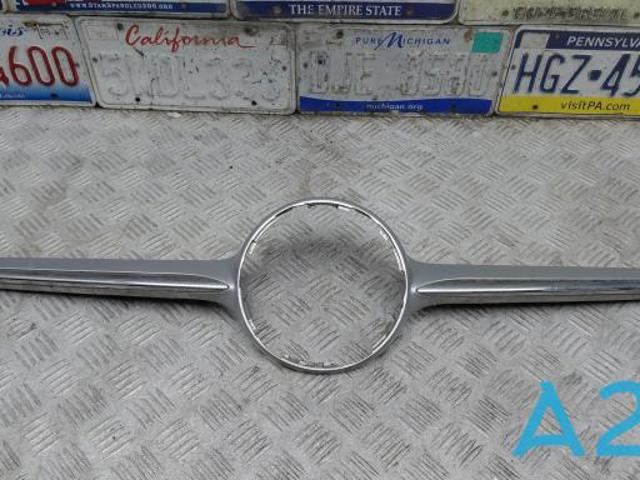Решітка радіатора A11788800609982 MERCEDES