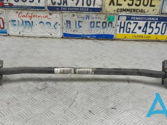 Стабілізатор поперечної стійкості задній A1663260365 MERCEDES