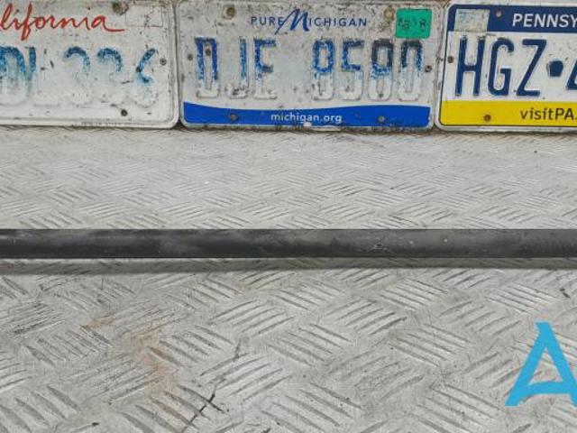 Важіль задньої підвіски поперечний A1663500053 MERCEDES