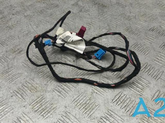 Електропроводка задніх дверей A1664406005 MERCEDES