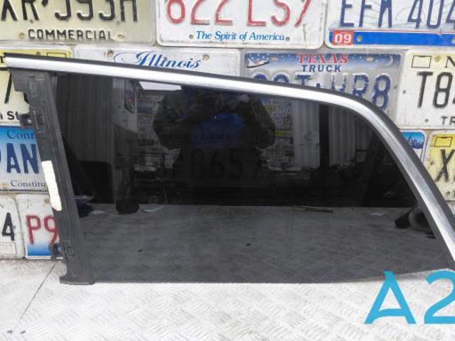Задня кватирка ліва A1666706000 MERCEDES