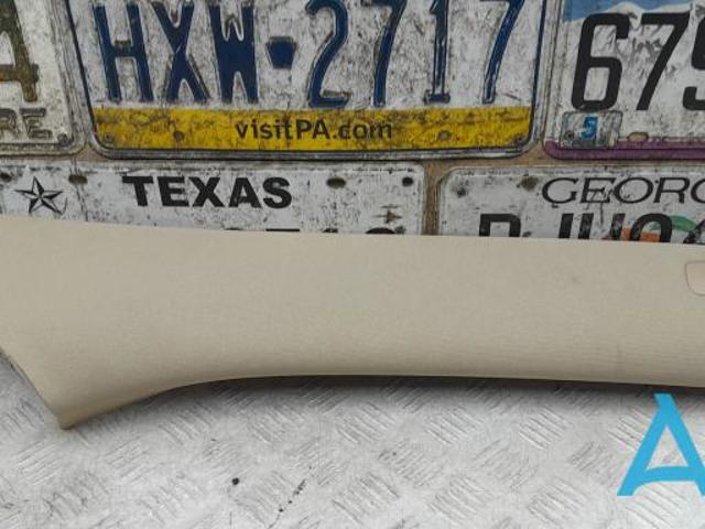Обшивка стійки кузова внутрішня, передня права A16669014258R86 MERCEDES