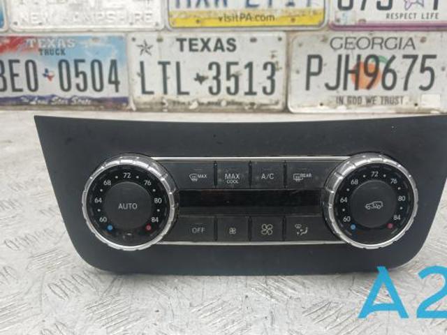 Регулятор вентилятора обігрівача A1669001912 MERCEDES