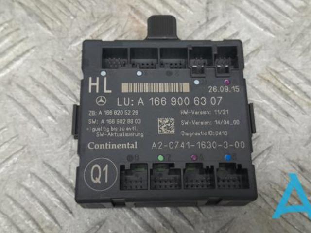 Блок комфорту задніх дверей A1669006307 MERCEDES