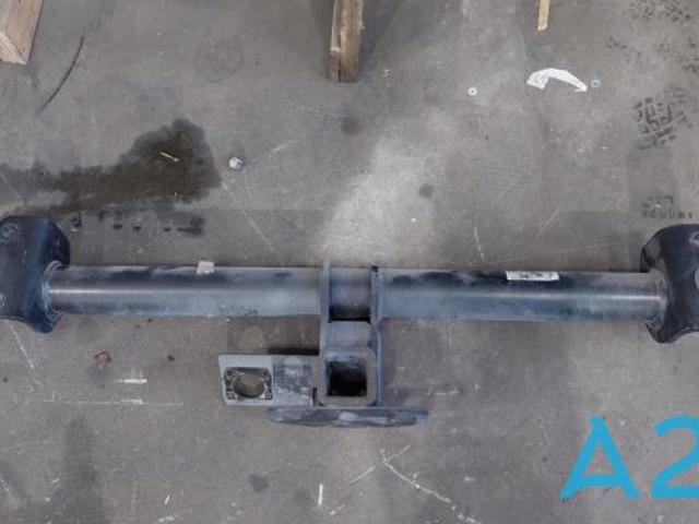 Траверс фаркопа A1673102500 MERCEDES