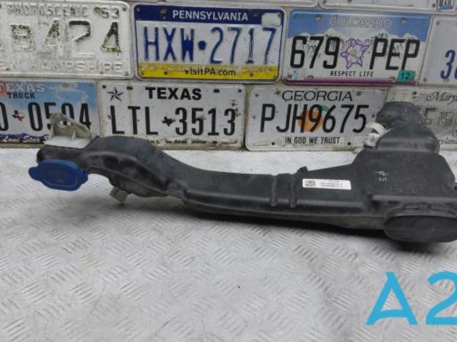 Водяний бачок омивача скла A1678690000 MERCEDES