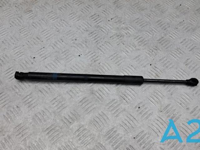 Амортизатор капота лівий A1679800164 MERCEDES
