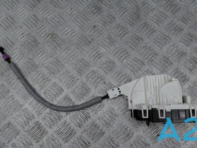 Замок задньої двері, лівої A2047302935 MERCEDES