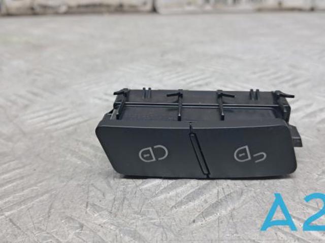 Кнопка блокування замка дверей A2049058502 NISSAN