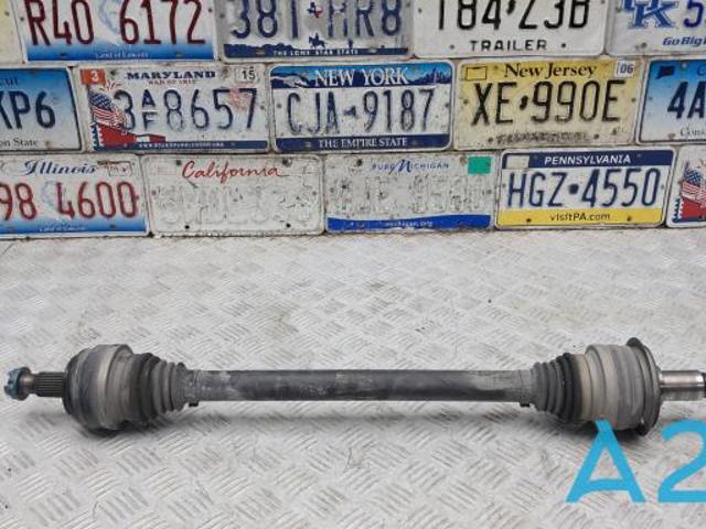 Піввісь задня, ліва A2053504019 MERCEDES