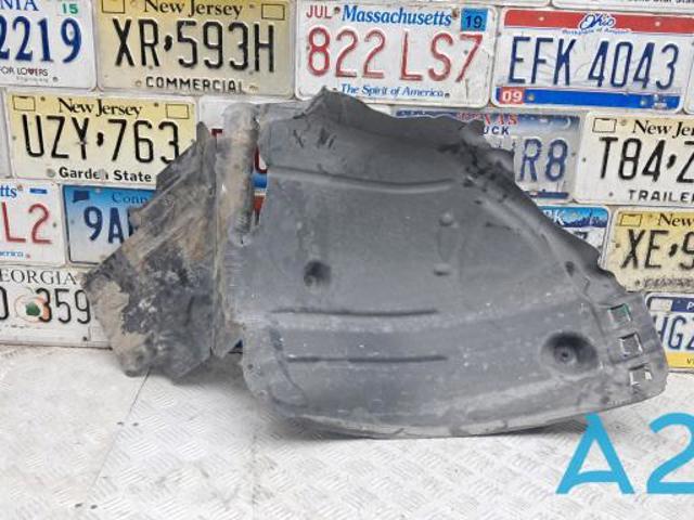 Підкрилок переднього крила, лівий задній A2056912900 MERCEDES