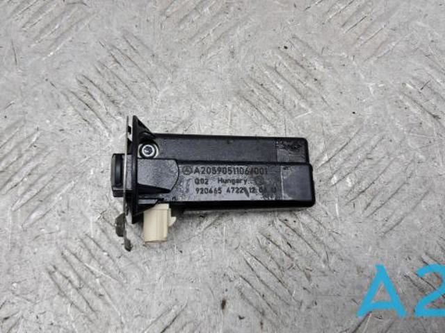 Антена автомобильна A2059051106 MERCEDES
