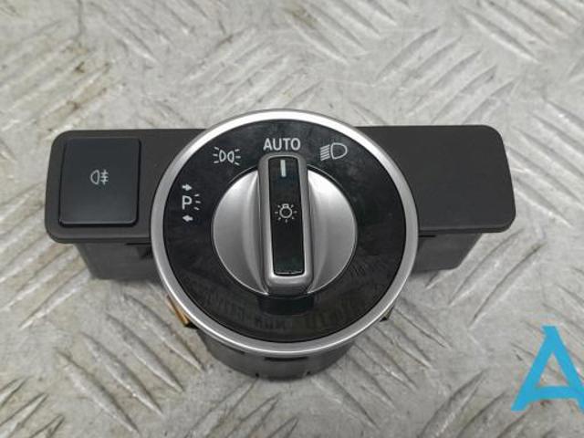 Перемикач світла фар, на "торпедо" A2129050551 MERCEDES