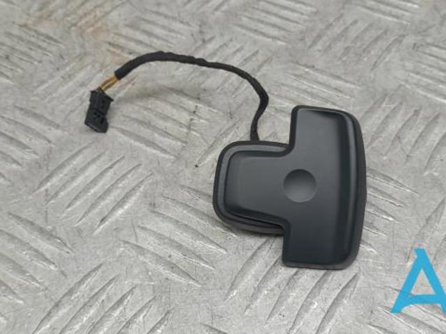 Блок кнопкових перемикачів кермового колеса A21854006629107 MERCEDES