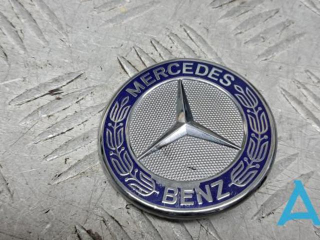 Емблема капота A2188170116 MERCEDES