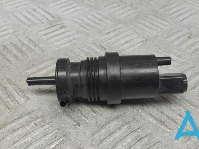 Насос електроомивача A2318660121 MERCEDES