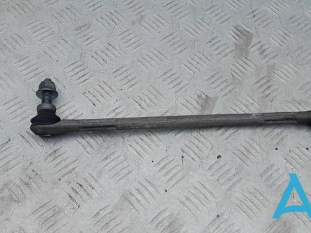 Яйця на стабілізаторі передні A2463200689 MERCEDES