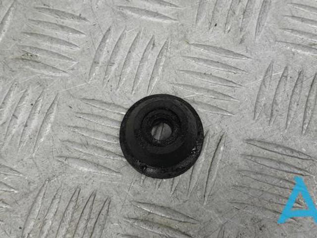 Подушка радіатору нижня A2465040012 MERCEDES