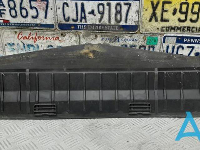 Повітропровід / дефлектор радіатора, нижній A2465051130 MERCEDES