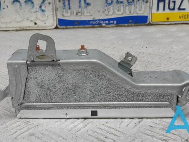 Подушка безпеки (AIRBAG) дверей задніх правих A2468602402 MERCEDES