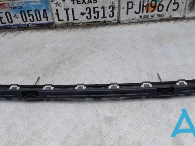 Кронштейн бампера заднього, центральний A2468850065 MERCEDES