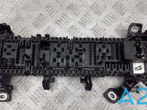 Коробка запобіжників A2469067200 MERCEDES