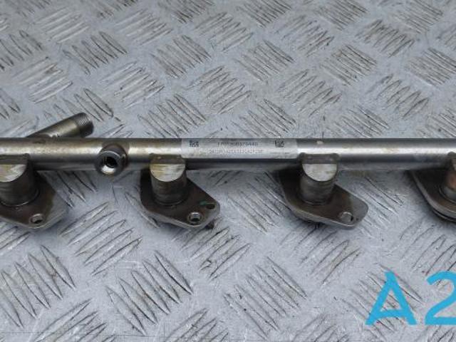 Розподільник палива A2740701095 MERCEDES