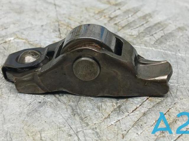 Рокер клапана A2760501400 MERCEDES