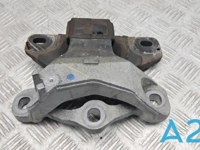 Ліва подушка двигуна BDTV39070 MAZDA