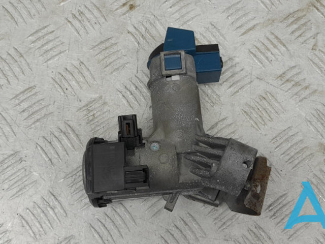 Замок запалювання BE8Z3F527B FORD