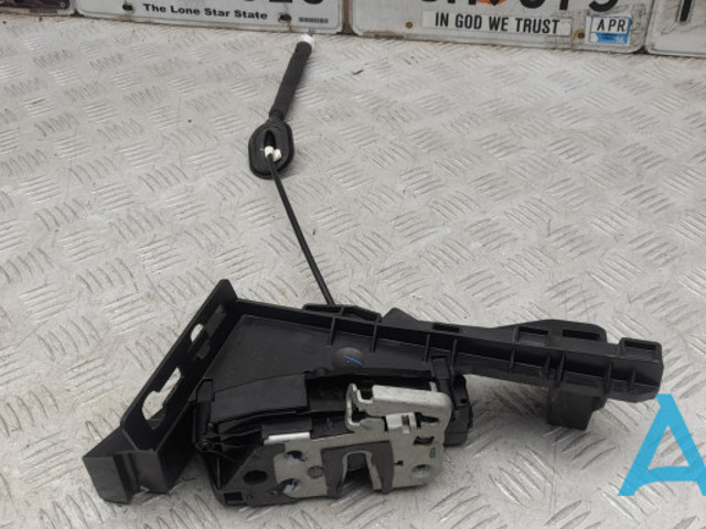Замок задніх дверей, правих BE8Z5426412B FORD