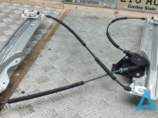 Склопідйомник передньої лівої двері CJ5Z7823201A FORD