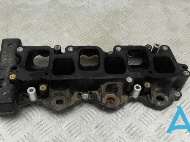 Колектор впуск нижній CT4Z9424C FORD