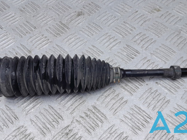 Тяга рульова поперечна D85213TA0A NISSAN
