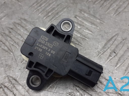 Датчик Ейрбег передній DA8A57KC0 MAZDA