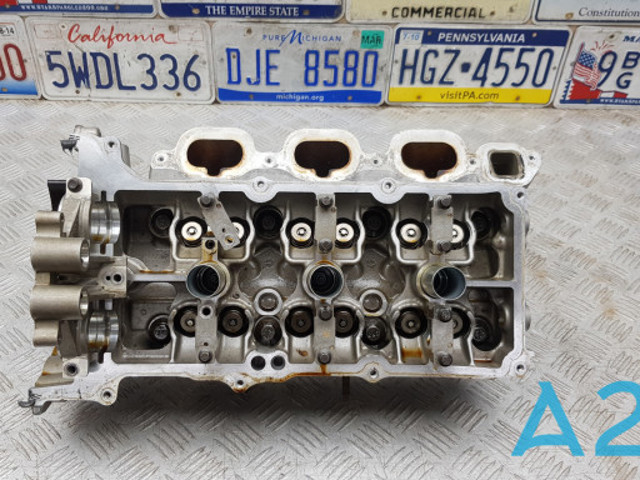 Головка блоку циліндрів (ГБЦ), ліва DG1Z6049C FORD