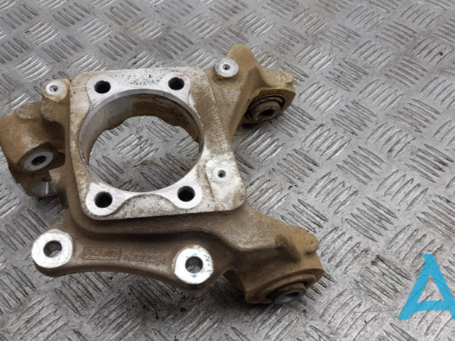 Цапфа поворотна права E1GZ5B758A FORD