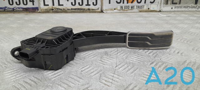 Педаль акселератора E1GZ9F836L FORD